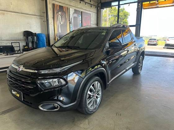 FIAT TORO 2.0 16V TURBO DIESEL VOLCANO 4WD AT9